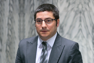 https://vm-web-03.grupomacro.pe/macroconsult/wp-content/uploads/sites/5/2021/02/Alvaro-Monge.jpg