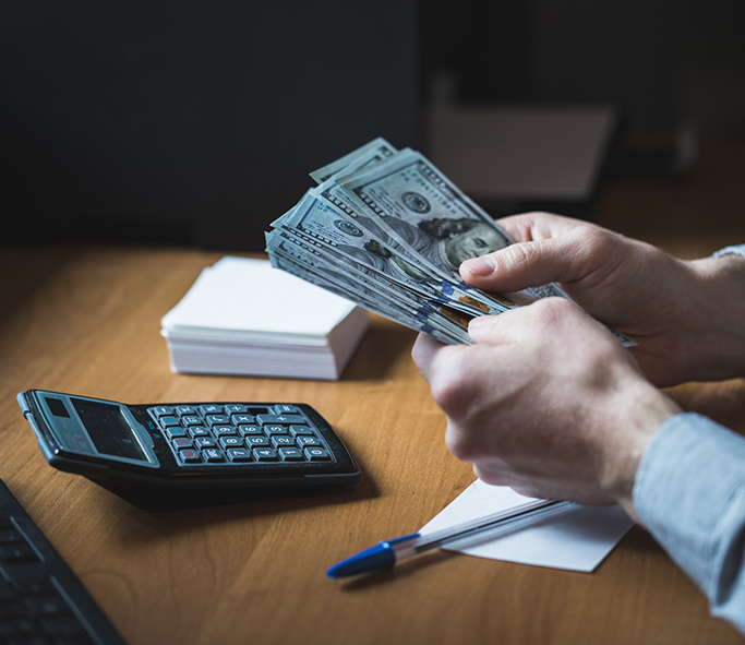 https://vm-web-03.grupomacro.pe/macrowealth/wp-content/uploads/sites/8/2021/02/tax.jpg