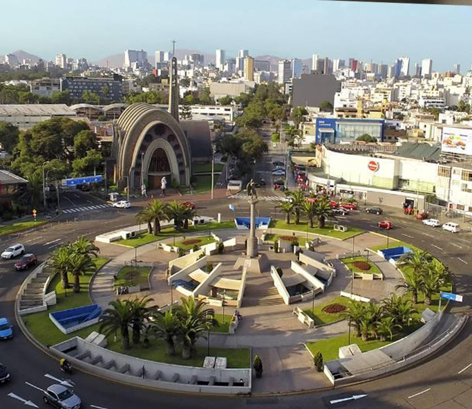 https://vm-web-03.grupomacro.pe/wp-content/uploads/2021/02/ovalo-gutieerrez2.jpg